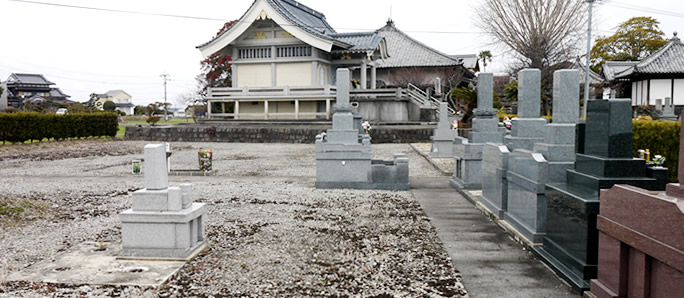 墓地の外観写真